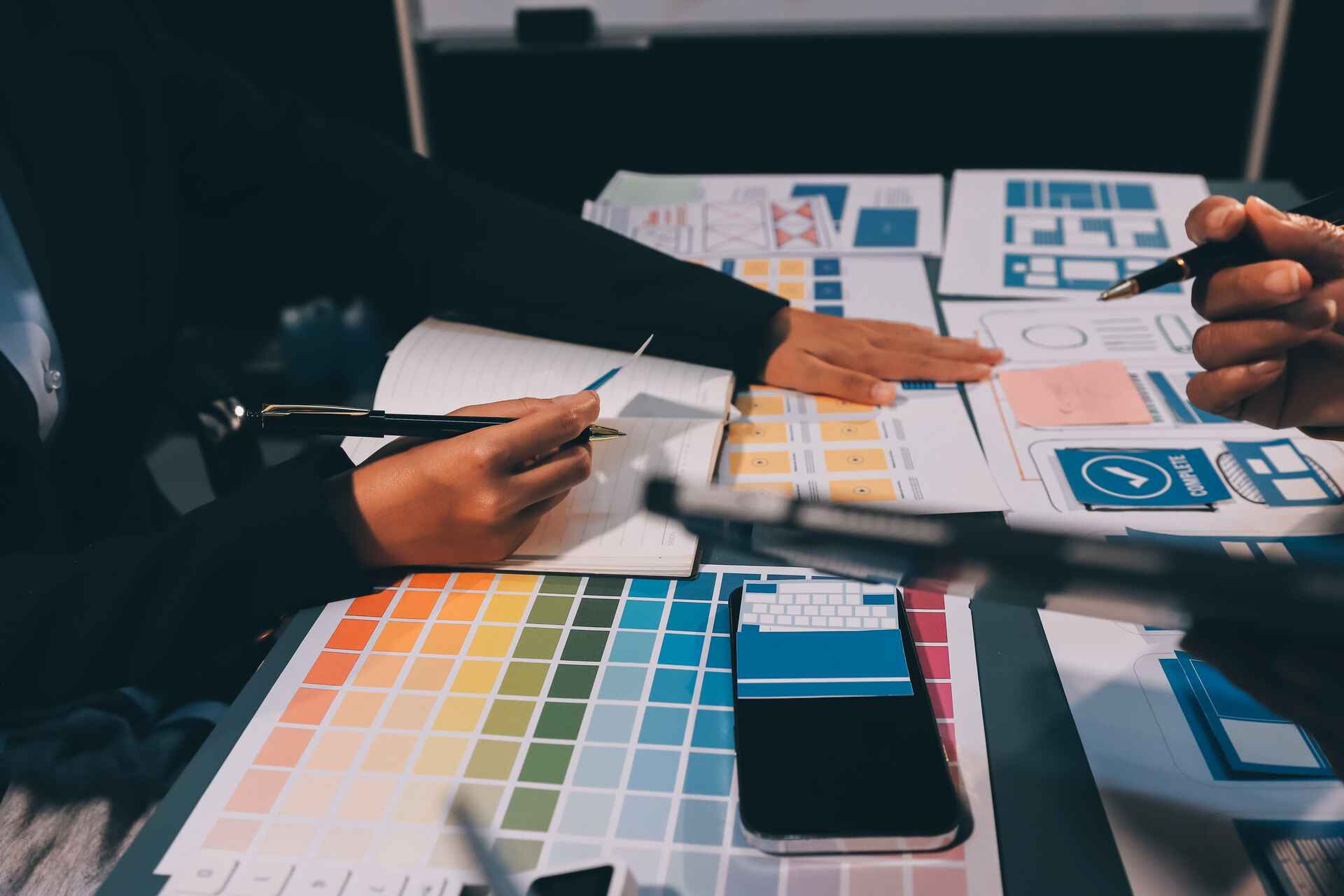 Custom Design & Branding website design and development